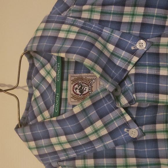 Cinch button up shirt - Picture 2 of 4